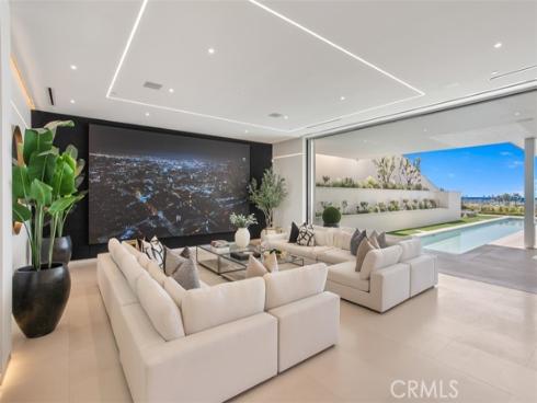 1119 Dolphin , Corona del Mar, CA