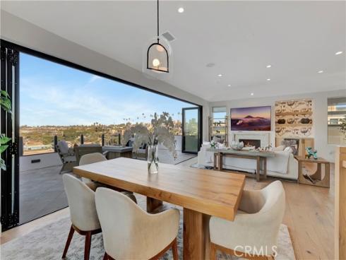 221  Carnation   Avenue, Corona del Mar, CA