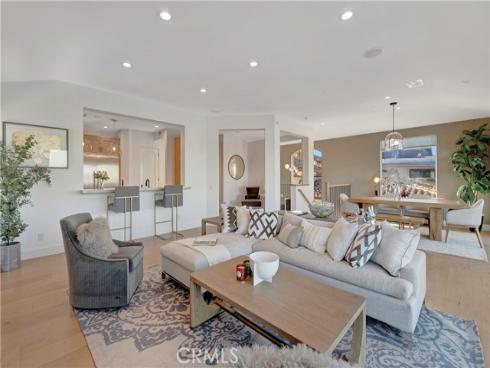 221  Carnation   Avenue, Corona del Mar, CA