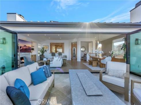 221  Carnation   Avenue, Corona del Mar, CA