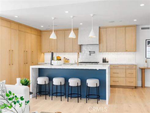 516 Acacia 1-2 Avenue, Corona del Mar, CA