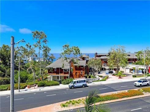 3920 E Coast Highway , Corona del Mar, CA