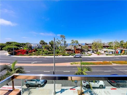 3920 E Coast Highway , Corona del Mar, CA