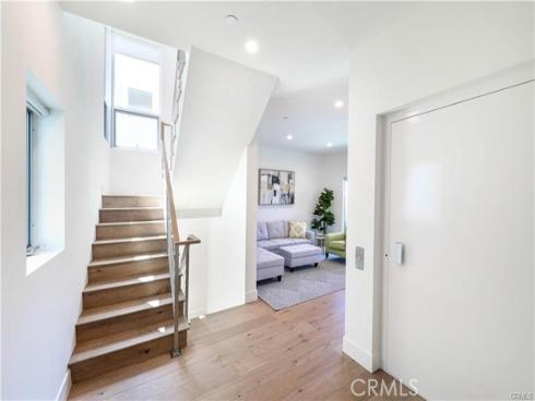 3920 E Coast Highway , Corona del Mar, CA