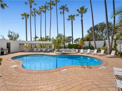 733 Avocado 108 Avenue, Corona del Mar, CA