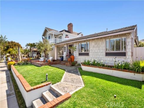 310  Marigold   Avenue, Corona del Mar, CA