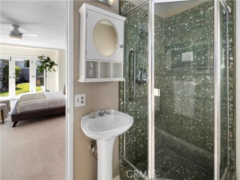 310  Marigold   Avenue, Corona del Mar, CA