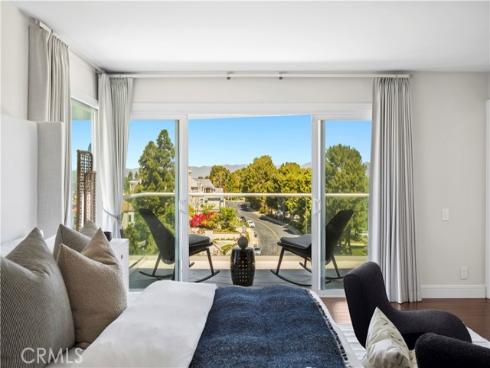 66 Drakes Bay Drive, Corona del Mar, CA