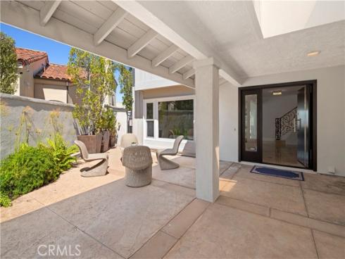 66 Drakes Bay Drive, Corona del Mar, CA