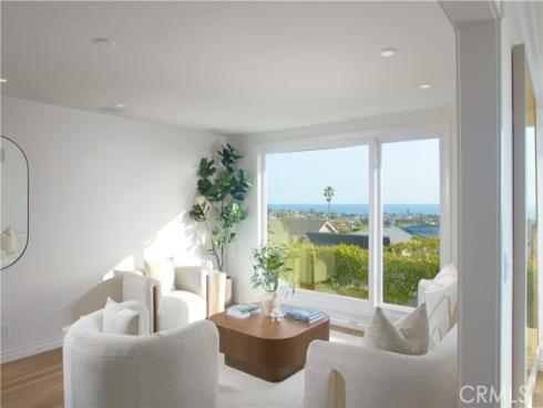 2821 Ebbtide Road, Corona del Mar, CA