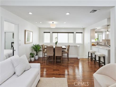 510 Marguerite B Avenue, Corona del Mar, CA