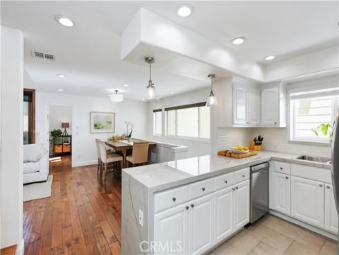 510 Marguerite B Avenue, Corona del Mar, CA