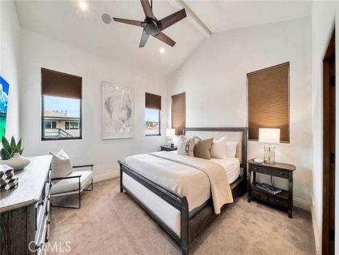 430 Heliotrope Avenue, Corona del Mar, CA