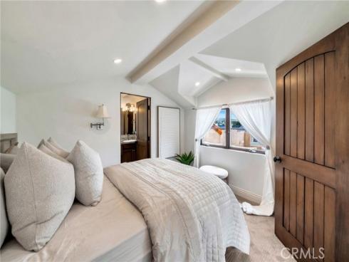 430 Heliotrope Avenue, Corona del Mar, CA