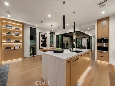 412 Heliotrope Avenue, Corona del Mar, CA