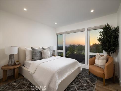 1007 White Sails Way, Corona del Mar, CA
