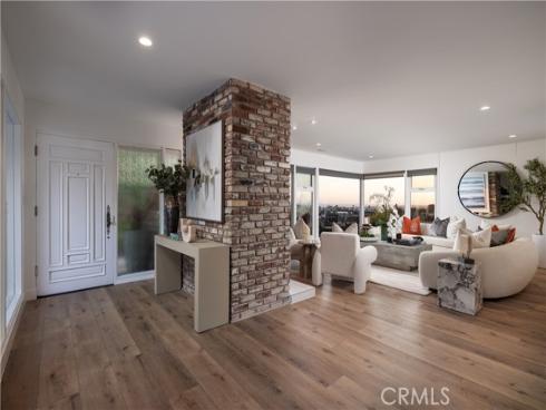 1007 White Sails Way, Corona del Mar, CA