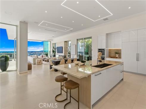 1119  Dolphin  , Corona del Mar, CA