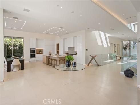 1119  Dolphin  , Corona del Mar, CA