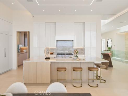 1119  Dolphin  , Corona del Mar, CA