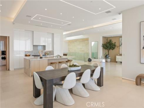 1119  Dolphin  , Corona del Mar, CA