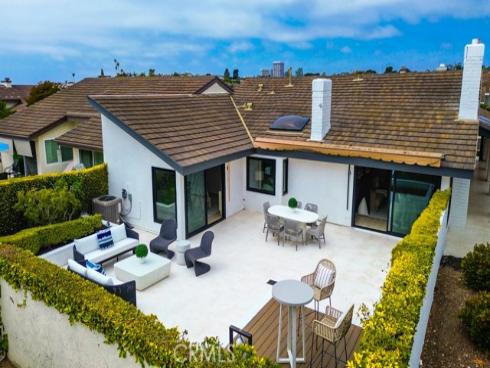 10 White Water Drive, Corona del Mar, CA