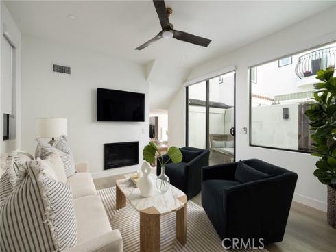 502 Jasmine A Avenue, Corona del Mar, CA