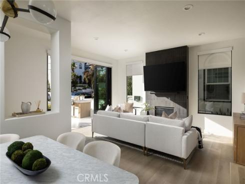 502 Jasmine A Avenue, Corona del Mar, CA