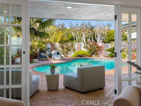 4521 Orrington Road, Corona del Mar, CA