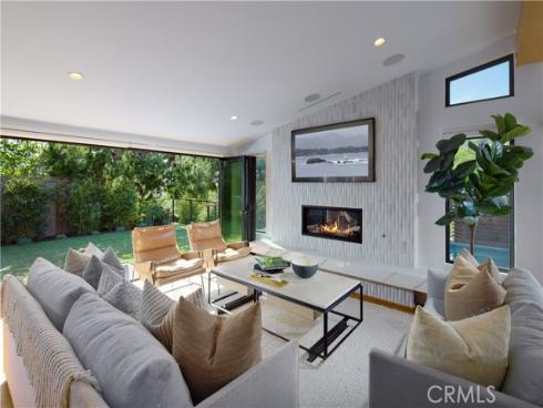 333 Milford Drive, Corona del Mar, CA