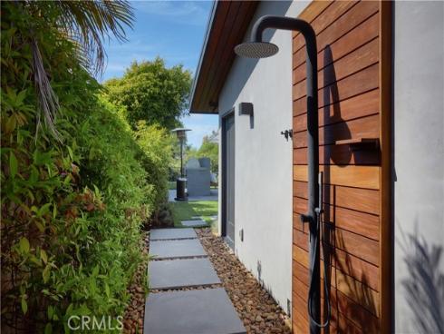 333 Milford Drive, Corona del Mar, CA