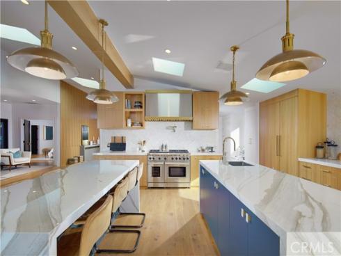 333 Milford Drive, Corona del Mar, CA