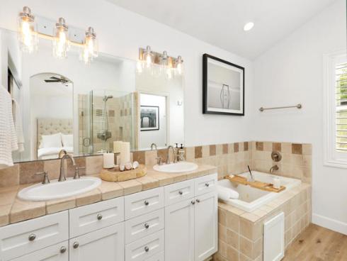 618 Iris B Avenue, Corona del Mar, CA