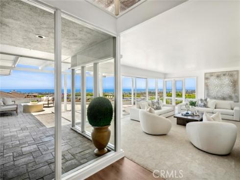 2701 Windover Drive, Corona del Mar, CA
