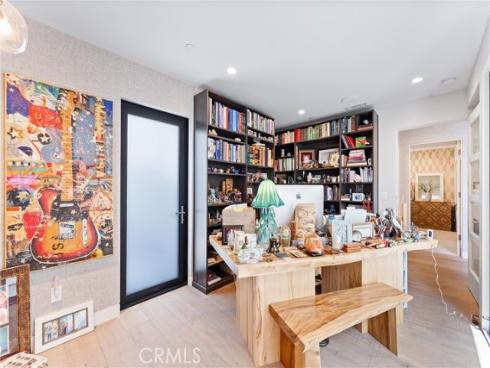 552  Seaward Rd  , Corona del Mar, CA