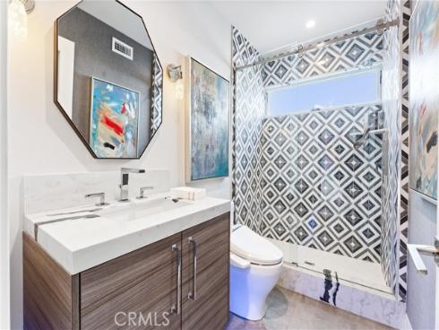 552  Seaward Rd  , Corona del Mar, CA