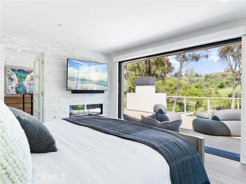 552  Seaward Rd  , Corona del Mar, CA