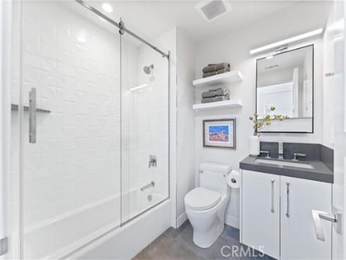 552  Seaward Rd  , Corona del Mar, CA