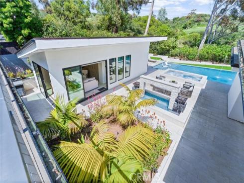 552  Seaward Rd  , Corona del Mar, CA