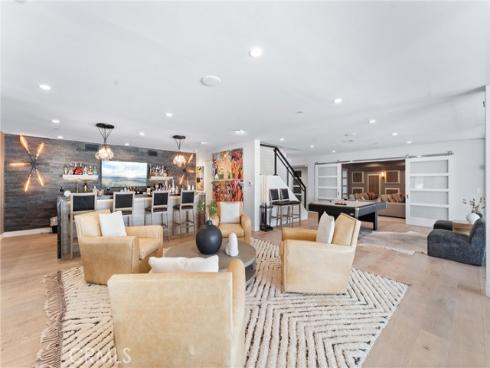 552  Seaward Rd  , Corona del Mar, CA