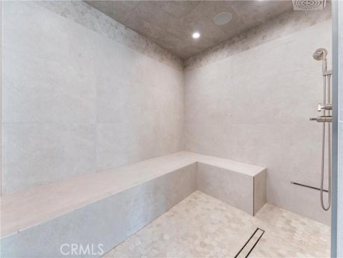 552  Seaward Rd  , Corona del Mar, CA