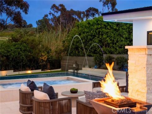 552  Seaward Rd  , Corona del Mar, CA