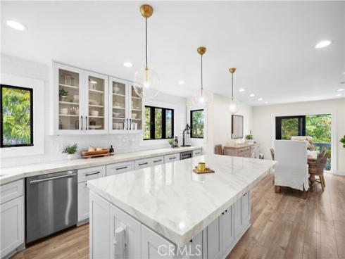 11  Mainsail   Drive, Corona del Mar, CA