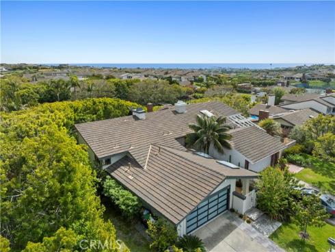 11  Mainsail   Drive, Corona del Mar, CA