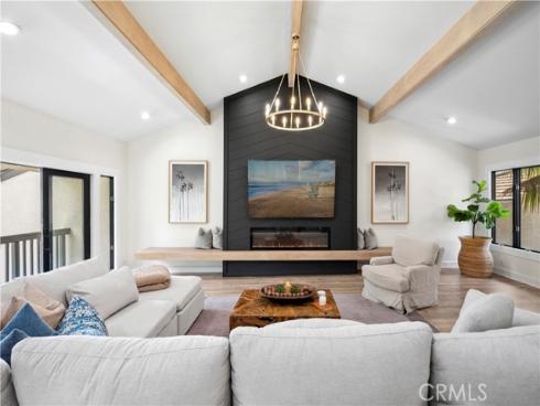 11  Mainsail   Drive, Corona del Mar, CA