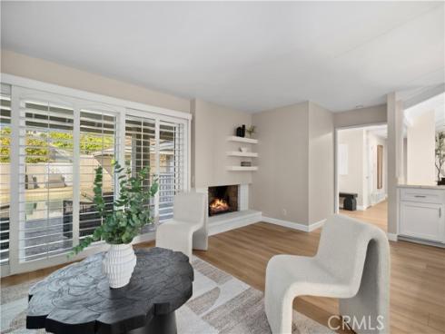 31  Carmel Bay   Drive, Corona del Mar, CA