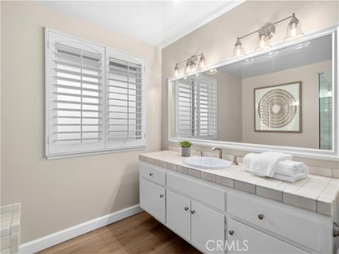 31  Carmel Bay   Drive, Corona del Mar, CA