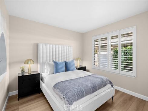 31  Carmel Bay   Drive, Corona del Mar, CA