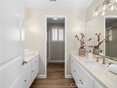 31  Carmel Bay   Drive, Corona del Mar, CA