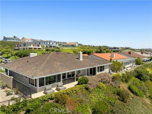 31  Carmel Bay   Drive, Corona del Mar, CA